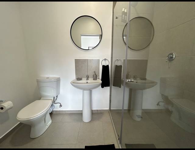 2 BEDROOM APARTMENT TO LET IN WATERFALL